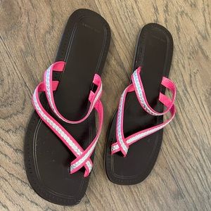 Lands End leather sandals. 10, Pink
